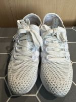 Bugatti super leichte Sommer Sneaker weiß beige grau, 38, top Schleswig-Holstein - Kaltenkirchen Vorschau