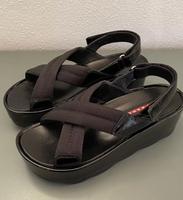 Prada Sandale Plateau Gr 39 Lack neu in Box Nylon er-Edition Berlin - Neukölln Vorschau