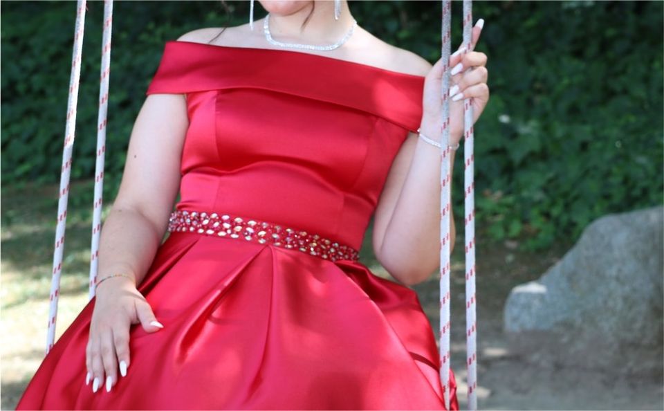 Traumhaftes rotes Kleid/ Abendkleid/Abiballkleid in Dortmund