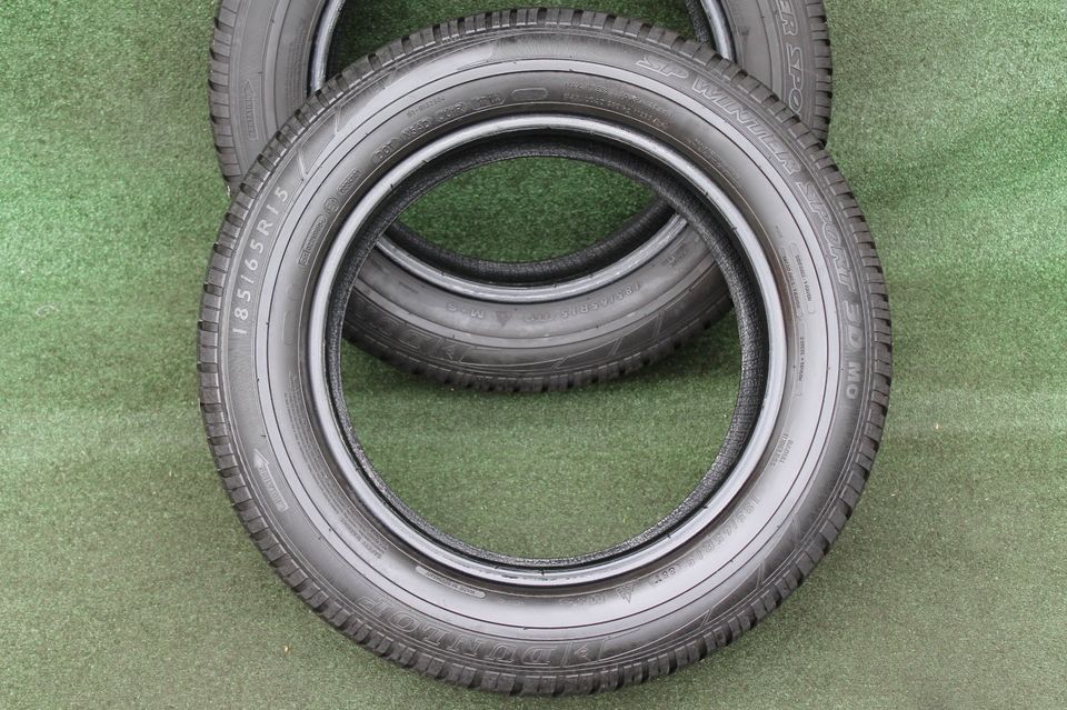 2 x Winterreifen Dunlop SP Winter Sport 3D 185/65 R15 88T ca.4,8m in Lützen Dehlitz