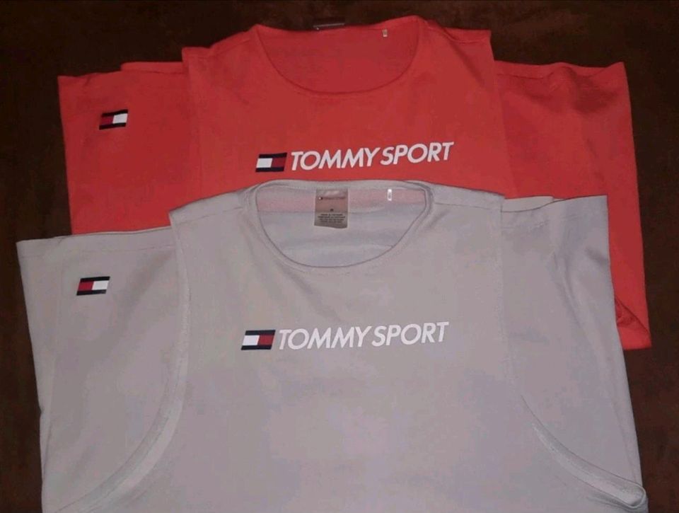 2 tommy Sport  shirts gr.m in Seelow