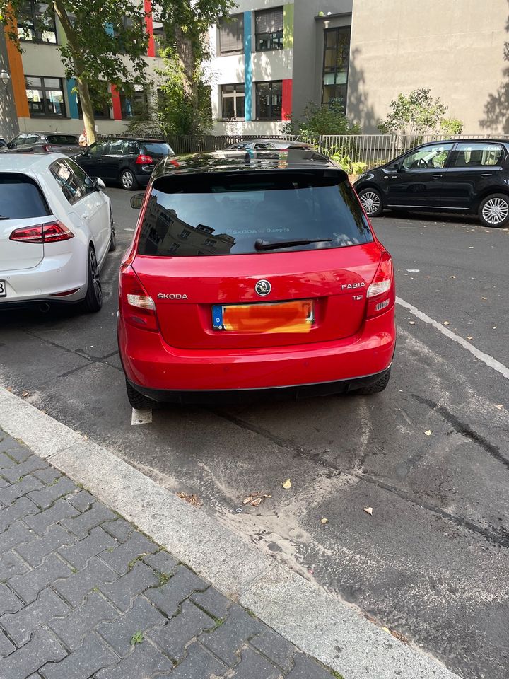 Skoda Fabia Monte Carlo Edition - Scheckheftgepflegt in Berlin