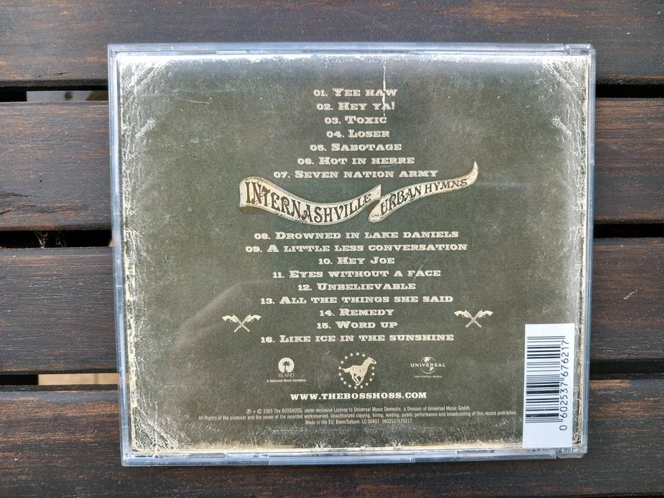 CD "BossHoss - Internashville Urban Hymns" in Hamburg