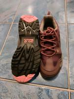 Jack Wolfskin Schuhe, 39, in Bordeaux rot Niedersachsen - Rhauderfehn Vorschau