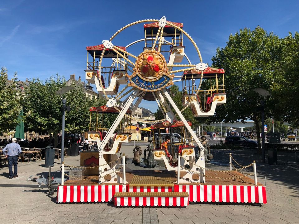 Nostalgie Riesenrad Familien-Wolkenreise mieten in Ockenheim