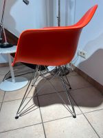 Vitra Eames DAR Plastic Chair gebraucht  poppy red mehr verfügbar Bayern - Schondorf am Ammersee Vorschau