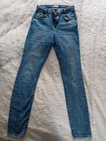 Damen Jeans Hose Mustang Größe 34 Baden-Württemberg - Metzingen Vorschau