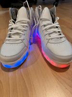 Skechers Halbschuh mit LED Sohle Niedersachsen - Bad Zwischenahn Vorschau
