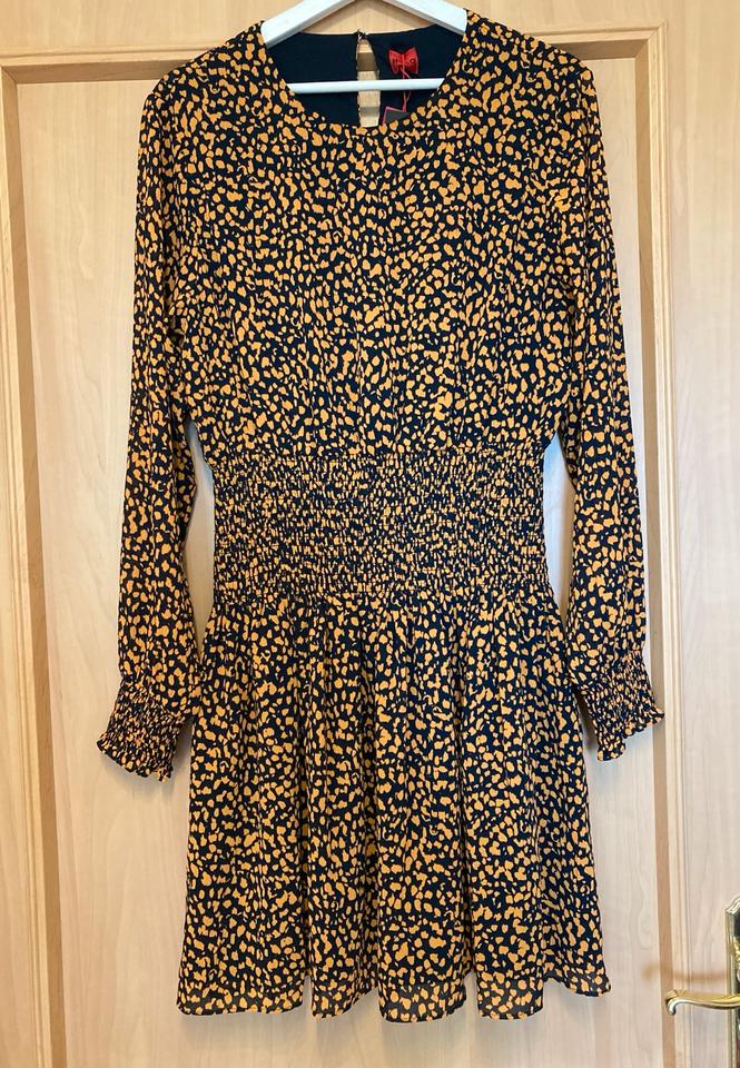 Hugo Boss Luxus Kleid 38 M Senffarben Strand Party Blogger in Merseburg