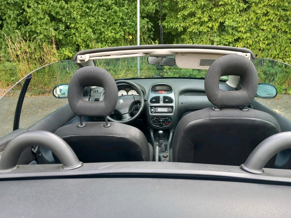 Peugeot 206 CC Cabrio blau in Rüdesheim am Rhein