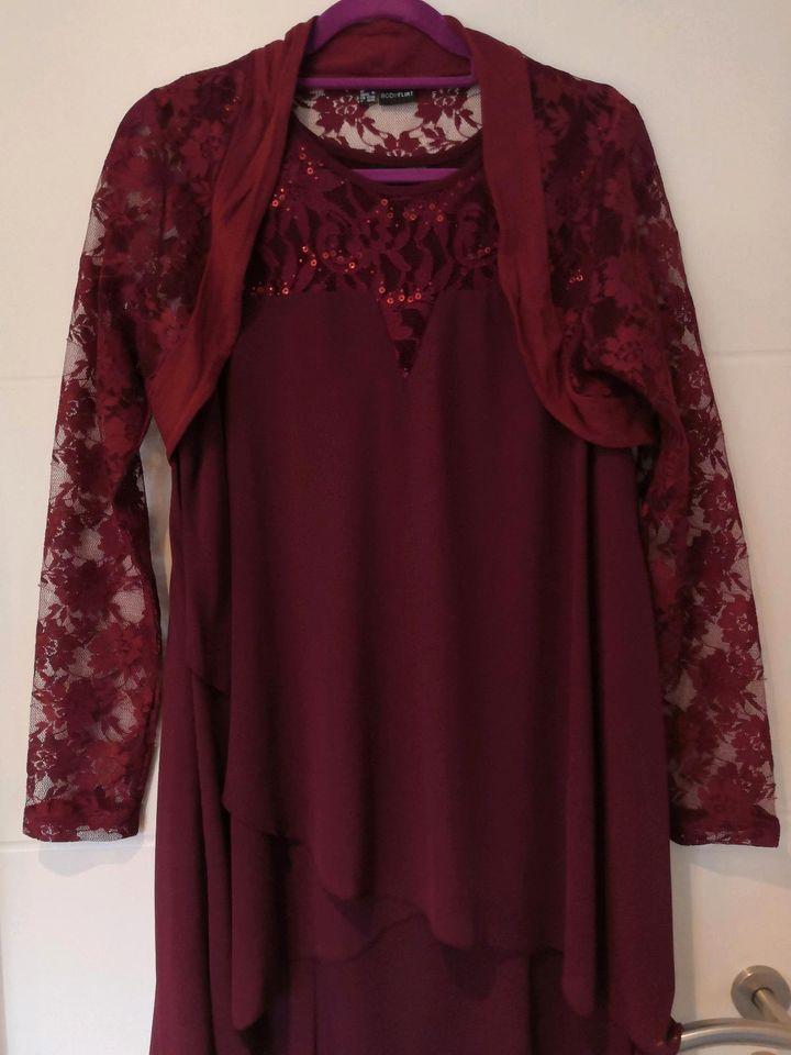 Kleid festlich mit Bolero, einzeln tragbar, bordeaux, Gr 40/42 in Zirkow