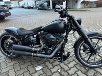 Harley-Davidson Breakout mit Kess Tech Auspuff Kreis Ostholstein - Neustadt in Holstein Vorschau