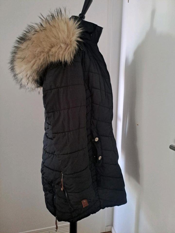 Navahoo Damen Winter Parka Gr.S in München