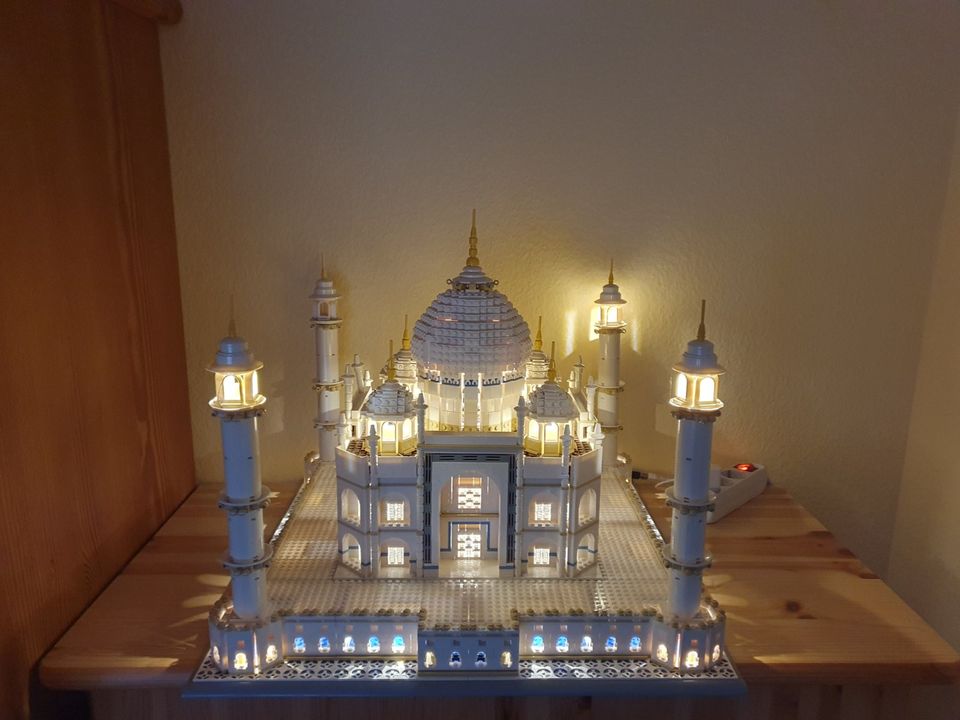 LEGO® Taj Mahal 10256 inklusive LED-Beleuchtung und Bodenplatte in Gießen