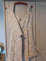 sommerkleid zara Blumenmuster weiß Schnürung binden Niedersachsen - Meppen Vorschau