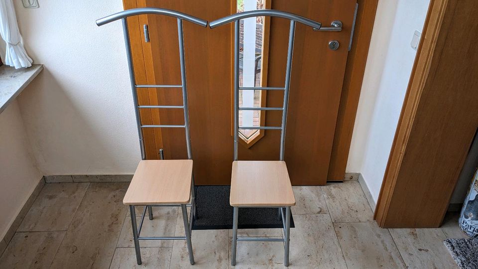 2 neuwertige Herrendiener / Stühle fürs Schlafzimmer in Osnabrück