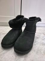 UGG schwarz Nordrhein-Westfalen - Wipperfürth Vorschau