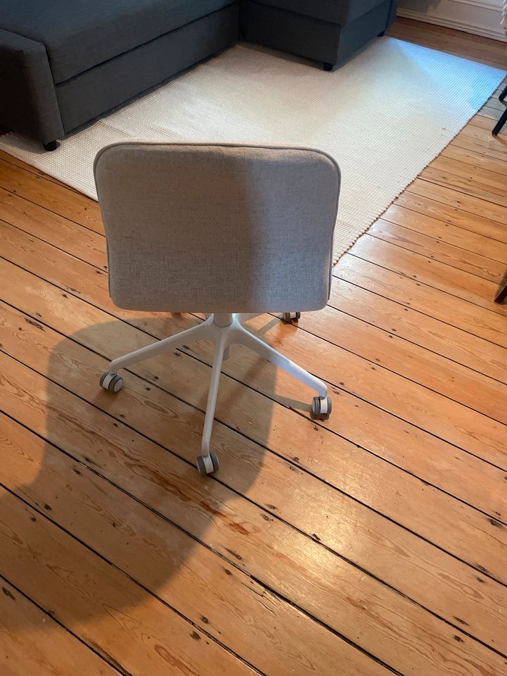 Schreibtisch Stuhl - beige | gebraucht in Bonn