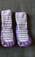 Hausschuhe, Anti Rutsch, Stopper Socken, 98/104 Niedersachsen - Zetel Vorschau