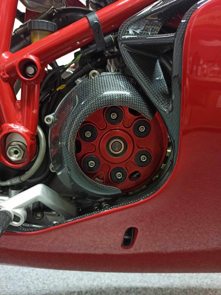 Ducati carbon Kupplungsdeckel CLUTCH COVER in Berlin