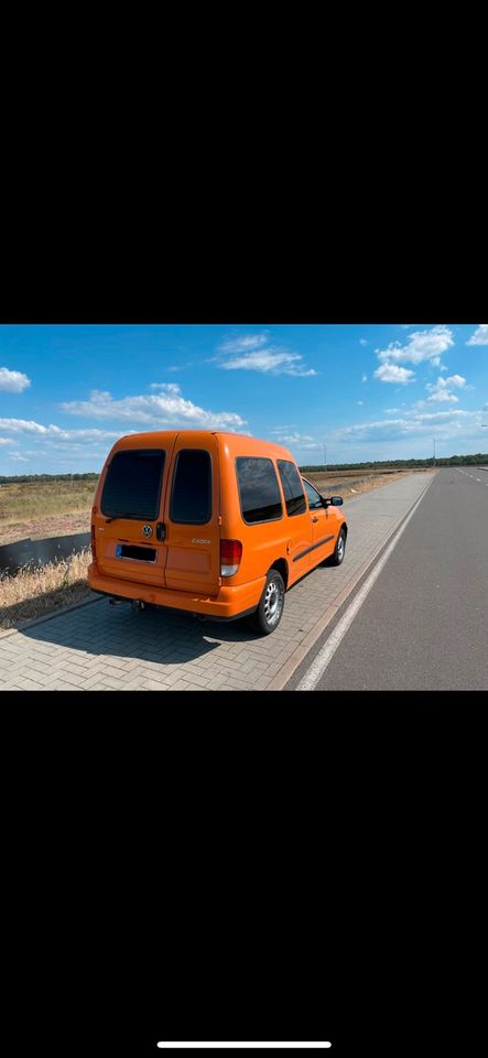 VW Caddy 1.9 TDI 90 PS Standheizung Sitzheizung Tempomat Camper in Ahrensbök