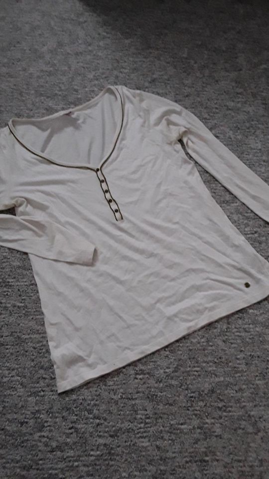 3x Esprit Shirt Langarmshirt Top Creme Gold Gr, XXL Porto 2 Euro in Bernau