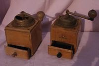 2x Kaffeemühle Antik Vintage Retro Peter Dienes PeDe Eisen Niedersachsen - Berne Vorschau