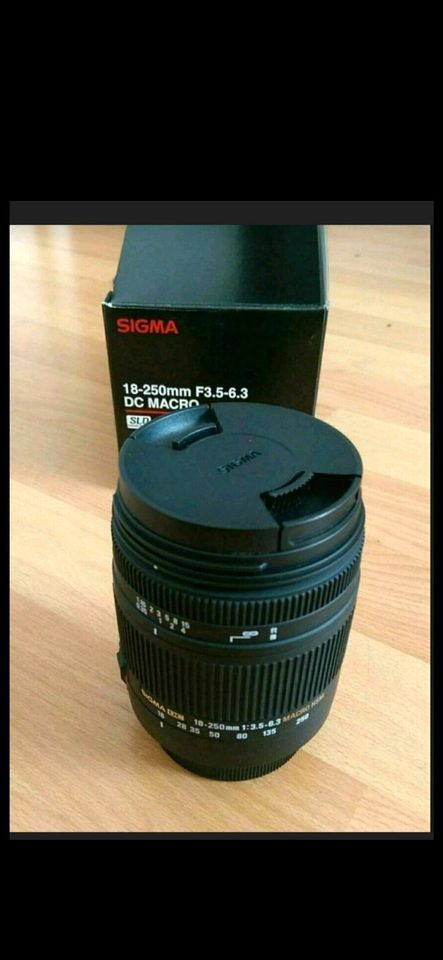 (Wie neu) Sigma 18-250 mm F3,5-6,3 DC Macro OS HSM Objektiv in Leverkusen