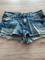 Jeans Short gr 42 Duisburg - Rheinhausen Vorschau