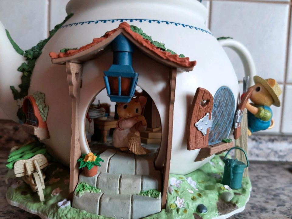 Enesco Spieluhr Teekanne Teapot ohne Funktion in Zülpich