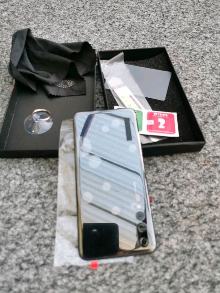 Akkudeckel mit Kameraglas und Linse Handy Huawei P20 Pro black in Nazza