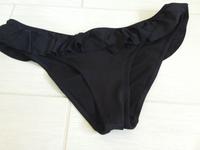 H&M Badeslip mit Rüschen Brandenburg - Strausberg Vorschau