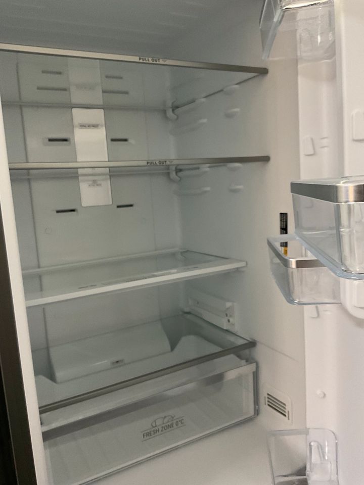 Bauknecht Kühlschrank  und Gefrierschrank KGN 1830DIN in Köln