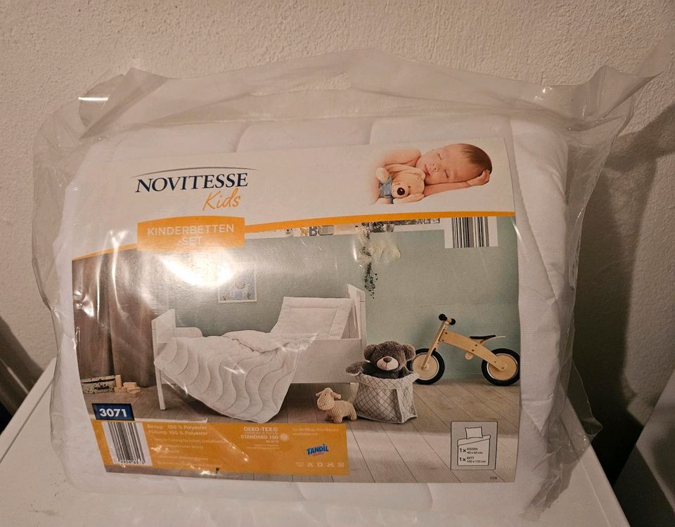 Kinderbettenset Decke Kissen in Hövelhof