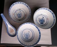 Chinesische JingDezhen Porzellan-Reis/Suppenschale,Reiskornmuster Nordrhein-Westfalen - Borken Vorschau