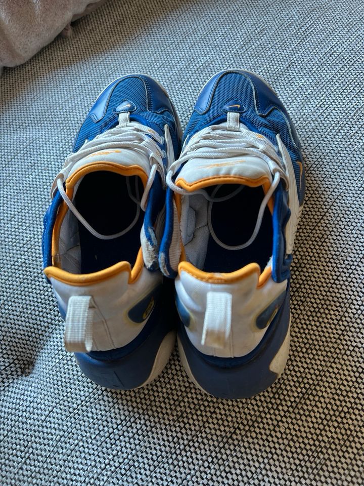 Nike Zoom ZM Turnschuhe Sportschuhe blau weiß Gr.42.5 in Contwig