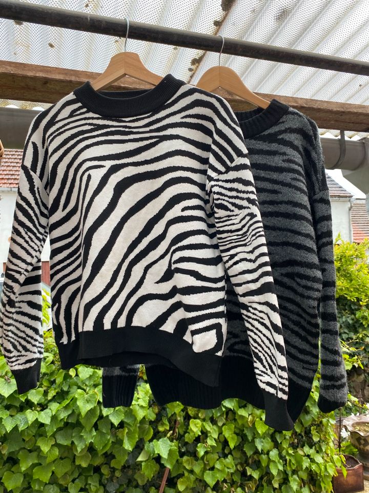 Zebra  Pullover Damen 2 Stück Neu S in Nuthe-Urstromtal