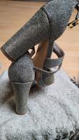 NEU Tamaris Pumps High Heels Fesselriemen Plateau Blockabsatz Nordrhein-Westfalen - Troisdorf Vorschau