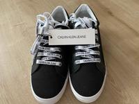 Calvin Klein Sneaker  bei einem Schriftbild nicht vollständig 38 Hessen - Lahnau Vorschau