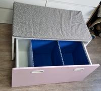 Ikea Stuva Truhe rosa Front mit Sitzkissen Nordrhein-Westfalen - Solingen Vorschau