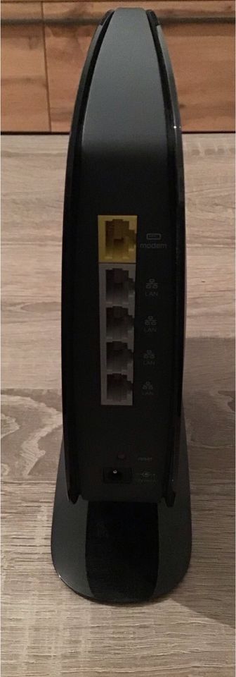 Belkin Play N450 DB WLAN Router in Bielefeld