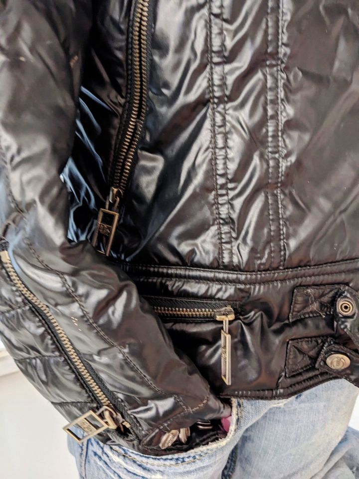 Jacke Bikerjacke mit abnehmbaren Kragen M in Bassum