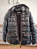 Esprit Mädchen Winterjacke Größe 140/146 Hessen - Flörsheim am Main Vorschau