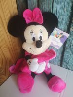 Disney Minnie Maus mit Kuscheldecke Plüschfigur, 33cm NEU Schleswig-Holstein - Preetz Vorschau