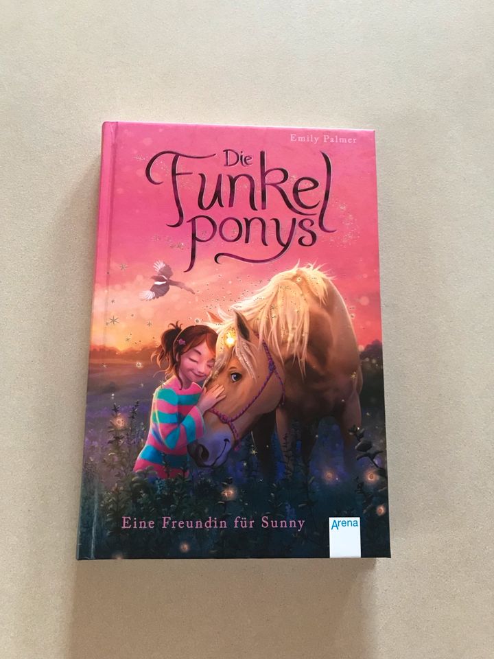 Die Funkelponys Eine Freundin für Sunny Emily Palmer Pferdebuch in Hille