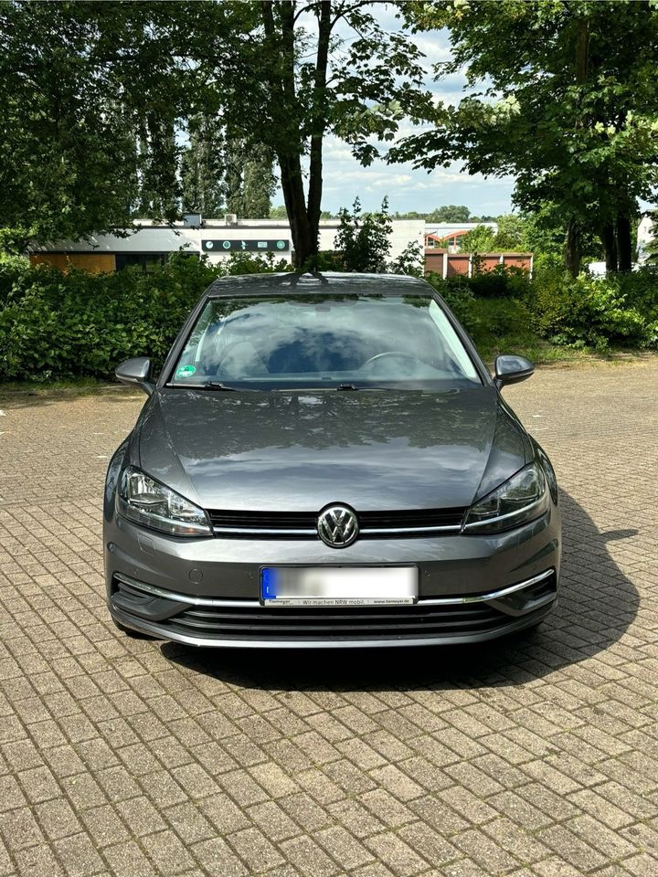 VW Golf 7 Comfortline TOP HU-Neu in Recklinghausen