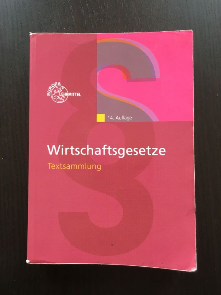 Wirtschaftsgesetzte Textsammlung 14.Auflage in Leipzig