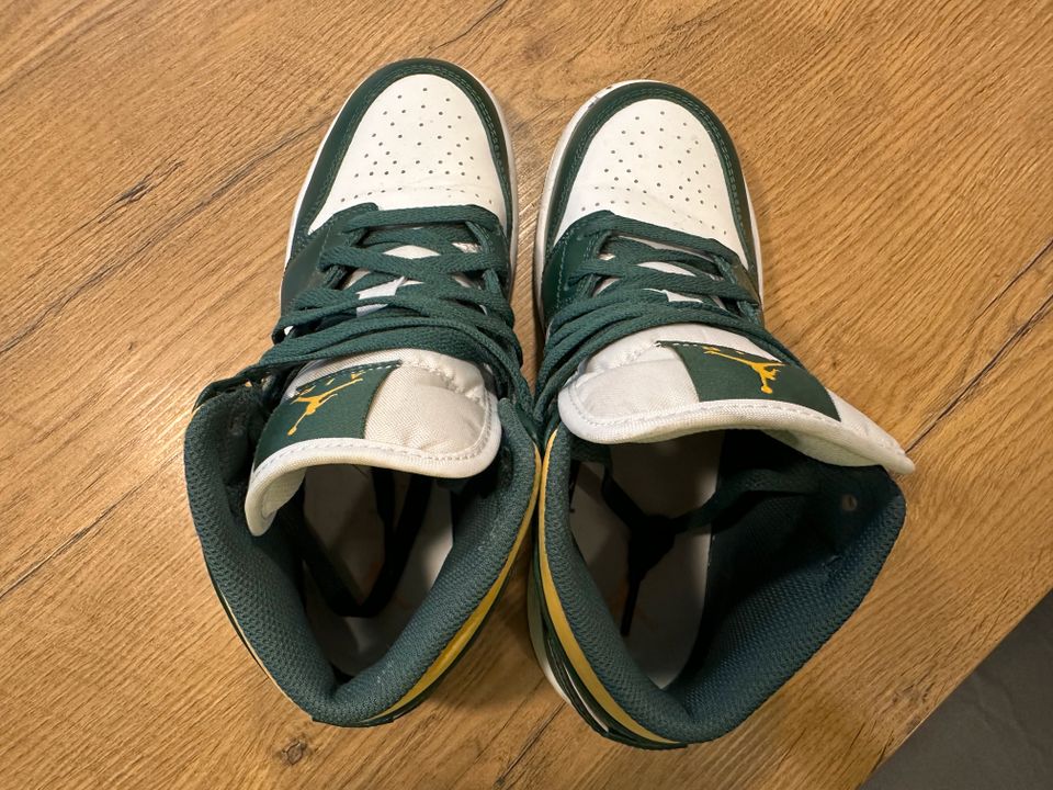 Air Jordan 1 Mid Sonics GS in Gr. 36/3.5-554725-371-NOBLE GREEN in Freiberg