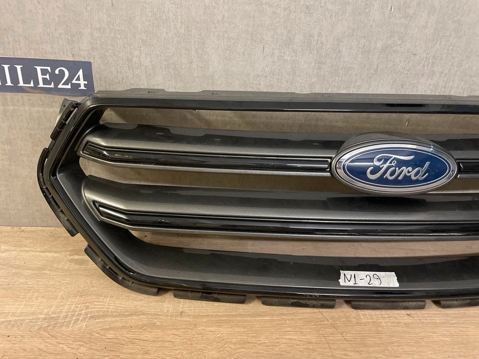 Ford Kuga Kühlergrill mit Emblem GV448200D Bj2018 Modell ab 2016 in Hagen