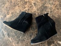 LANVIN WEDGES BOOTIES 38 Velour Schwarz top Düsseldorf - Mörsenbroich Vorschau